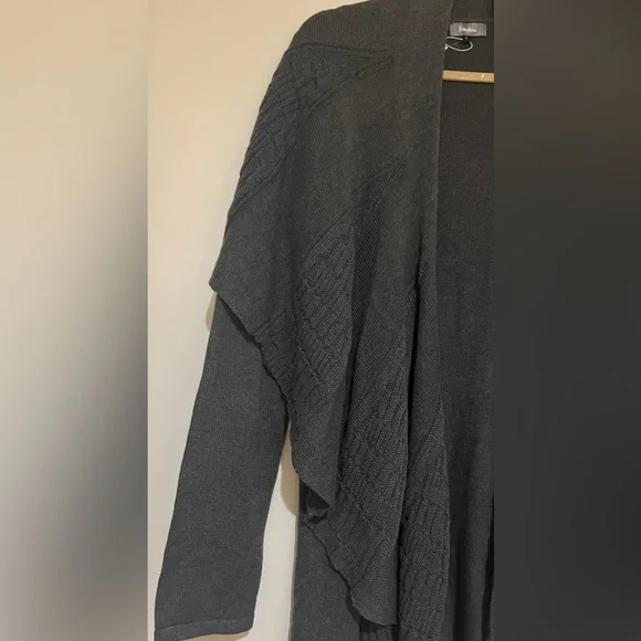 Women’s Neiman Marcus Charcoal Cardigan Sweater - Picture 3 of 5